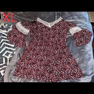 Cold shoulder floral romper